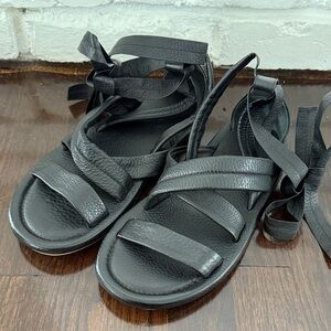 Marcèll Black Leather Women's Sandals 38.5 New Neiman Marcus